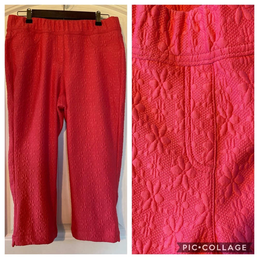 ***REPOSH*** Pull on Capri pant